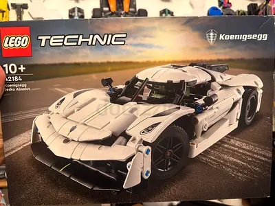 LEGO technic koenigsegg Jesko Absolut 42184