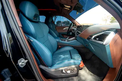 2025 BMW XM 照片 10