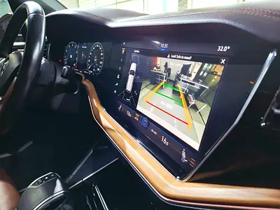 صورة 14 لـ 2018 Volkswagen TOUAREG