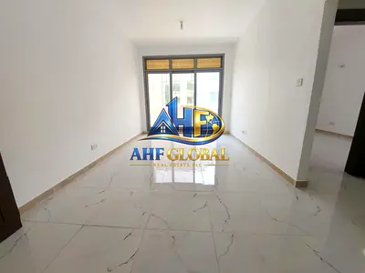 Spacious 1 Bedroom with Balcony