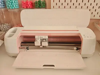 Cricut Explore Air 2 pink/white cutting machine