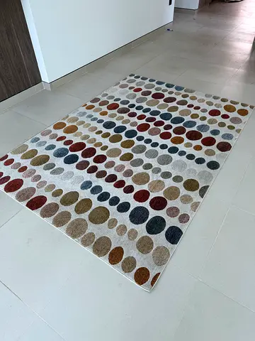 Modern dotted pattern area rug - 160x230
