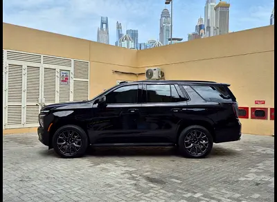 2025 Chevrolet TAHOE 照片 4