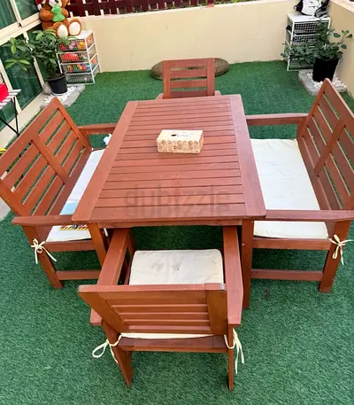 Solid Wooden Outdoor Dining Table with 4 Chairs and Cushions