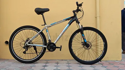 Mountain bicycle Japan import Free delivery used refurbished 100% working high quality strong bike
