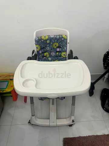 Used baby high chair with removable tray - good condition