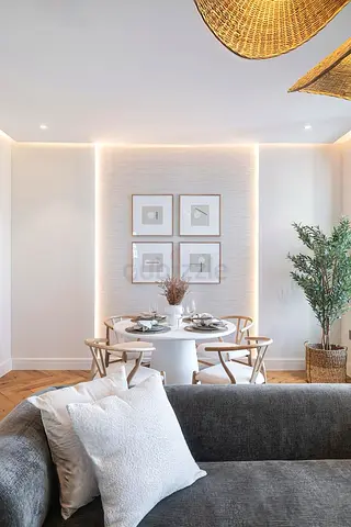 Luxury 1-Bed Apt in 29 Boulevard, Downtown