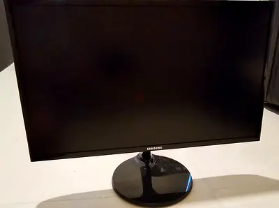 Samsung 24 inch Monitor