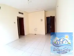 LAST OPTION 1bhk With balcony 2bathroom close to king faisal road just for rent 28k