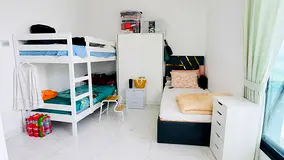 Executive Ladies Bed Space Available near to Al Furjan Metro !