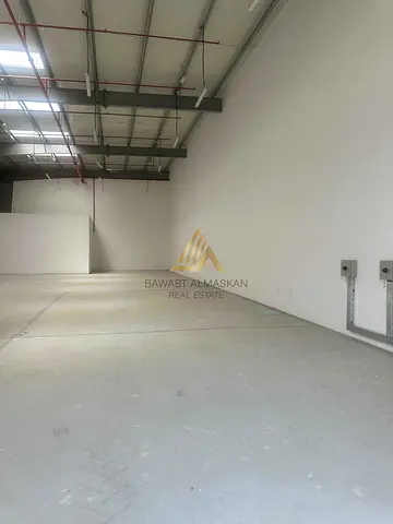 Premium Industrial Warehouses for Rent | Main Road Location – Al Sajaa, Sharjah