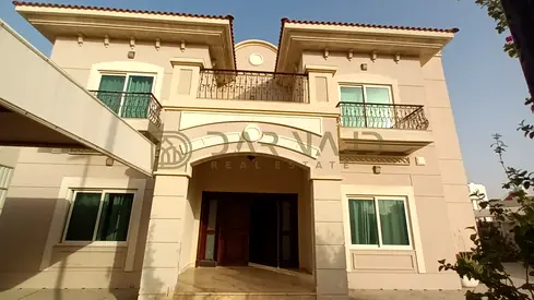 Specious and breathtaking villa for rent in Al Falaj area - Sharjah