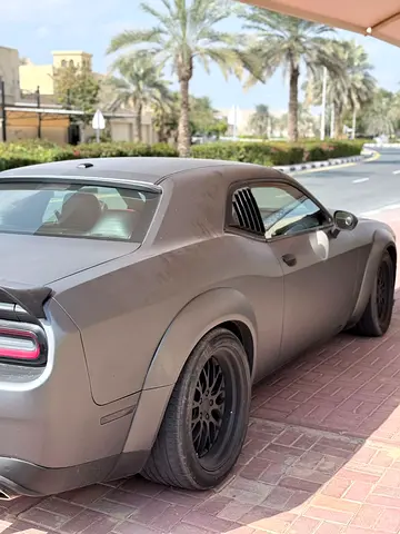 صورة 10 لـ 2019 Dodge CHALLENGER