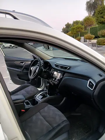 2016 Nissan ROGUE — фото 3
