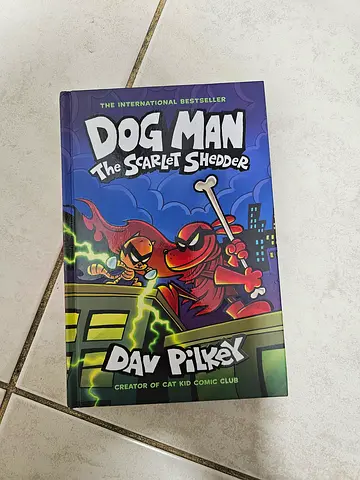 Dog Man: The Scarlet Shredder - Dav Pilkey (Paperback)