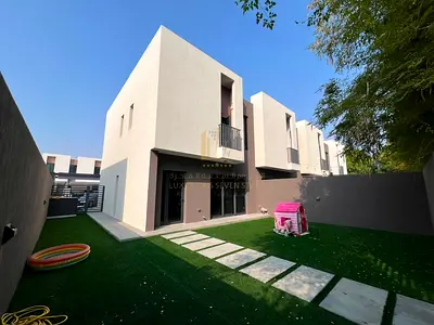 🏡 EXCLUSIVE FOR SALE | 3BR Corner Villa – Aljada, Sarab 2