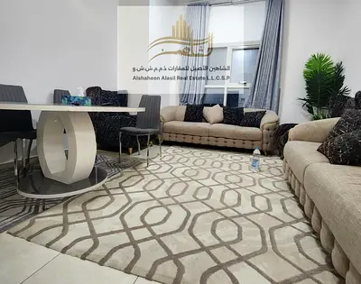 🏠 شقة  مميزة وفاخرةمساحة كبيرة ومريحة • متوفرة مع أو بدون أثاث • مناسبة للسكن العائلي للايجار السنوي غرفتين وصالة  | أبراج الخور تاورز – عجمان