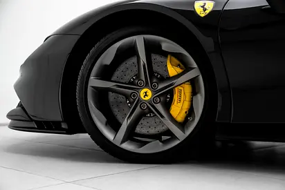 2021 Ferrari SF90 STRADALE — фото 6