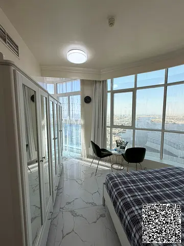 High-rise with a stunning view | Ready to move | Luxurious renovations | Private parking | Gym | pool