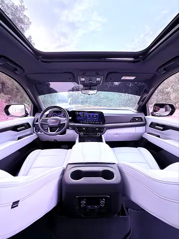 2025 Chevrolet TAHOE 照片 9