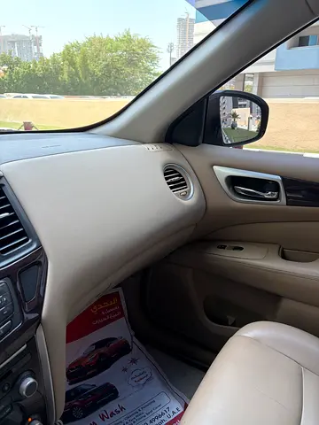 2015 Nissan PATHFINDER — фото 10