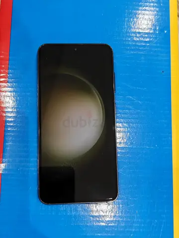 Selling my Samsung Galaxy S23 (256GB Storage version) - Official UAE Version