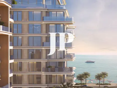 Spacious layout - Beach access - premium amenities