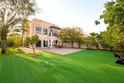 3 Bed Villa | Big Plot | Mint Condition | Extended