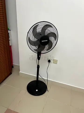 Standing pedestal fan - working condition, adjustable height