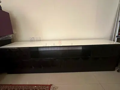 Tv table