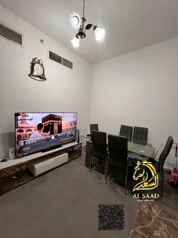 🏡 شقة مفروشة للإيجار السنوي في سيتي تاور – عجمان