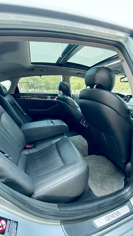 صورة مصغرة 14 لـ 2017 Genesis G80