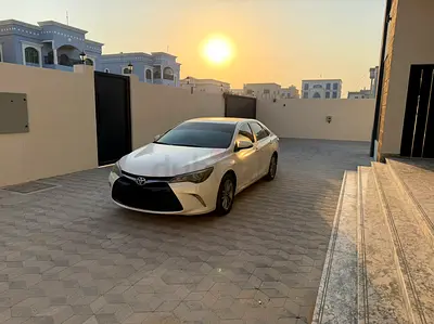 Toyota Camry Limited, GCC 2016