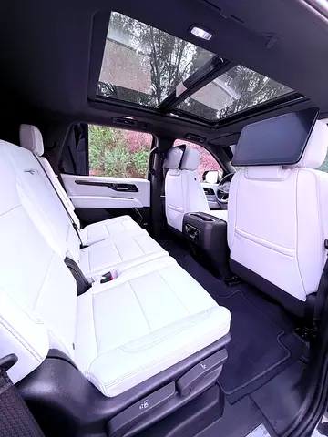 2025 Chevrolet TAHOE 照片 13