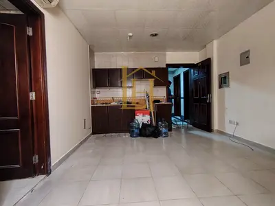 Spacious Studio Apartment Near To Corniche In Just 14k