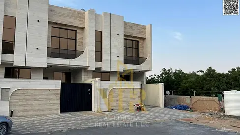 🏡 فيلا مميزة للبيع في الحليو 2 – عجمان | أرضي + أول + روف | تملك حر | شامل الرسوم