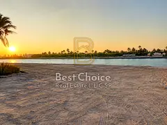 Large plot of land on Al Mamzar beach, permit for ground floor and 50 floors