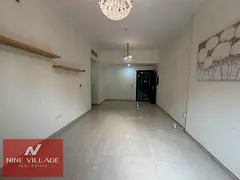 Elegant 2BHK - Spacious Layout - 1 Mint walk from Circle Mall