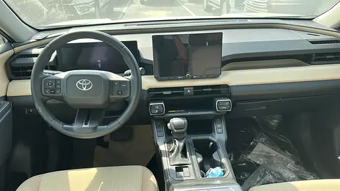 2026 Toyota RAV 4 — фото 10