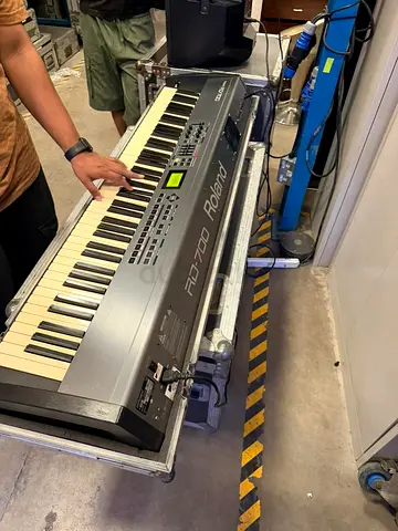 Roland RD 700 Keyboard