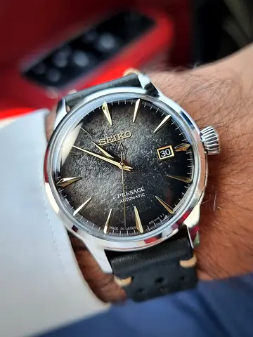 Mens stainless steel automatic watch with black dial — gently