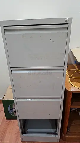 Metal 4-Drawer Filing Cabinet
