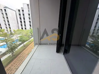 Luxury Studio Available with Balcony Gym pool parking free