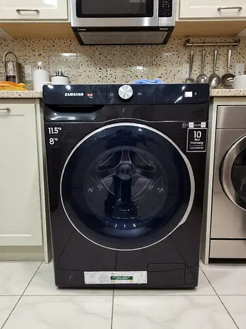 Free delivery Samsung Front Load Washer and dryer 11.5/8 kg Capacity (Black) Good Working Condition