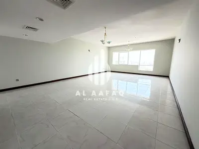 Spacious 4bhk | Two Master bedroom | Maids Room | AC Chiller free