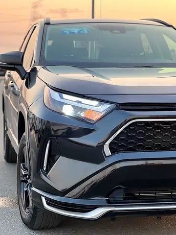 صورة 17 لـ 2023 Toyota RAV 4