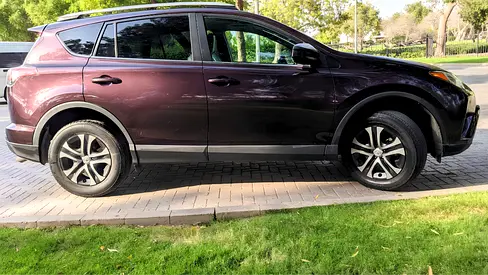 2018 Toyota RAV 4 照片 2