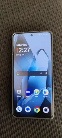 OnePlus13  - Good Condition, Ready to Use 24gb ram and 1 tb rom, 6000 nah battery. Less used
