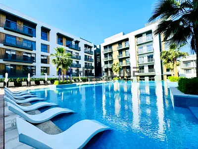Direct on Pool |2 Parking |Best layout | Clubhouse