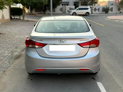 صورة 4 لـ 2014 Hyundai ELANTRA